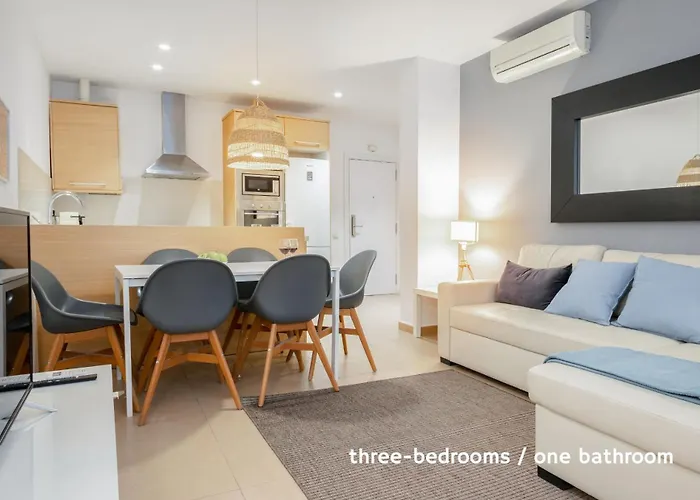 Inside Barcelona Apartments Salva